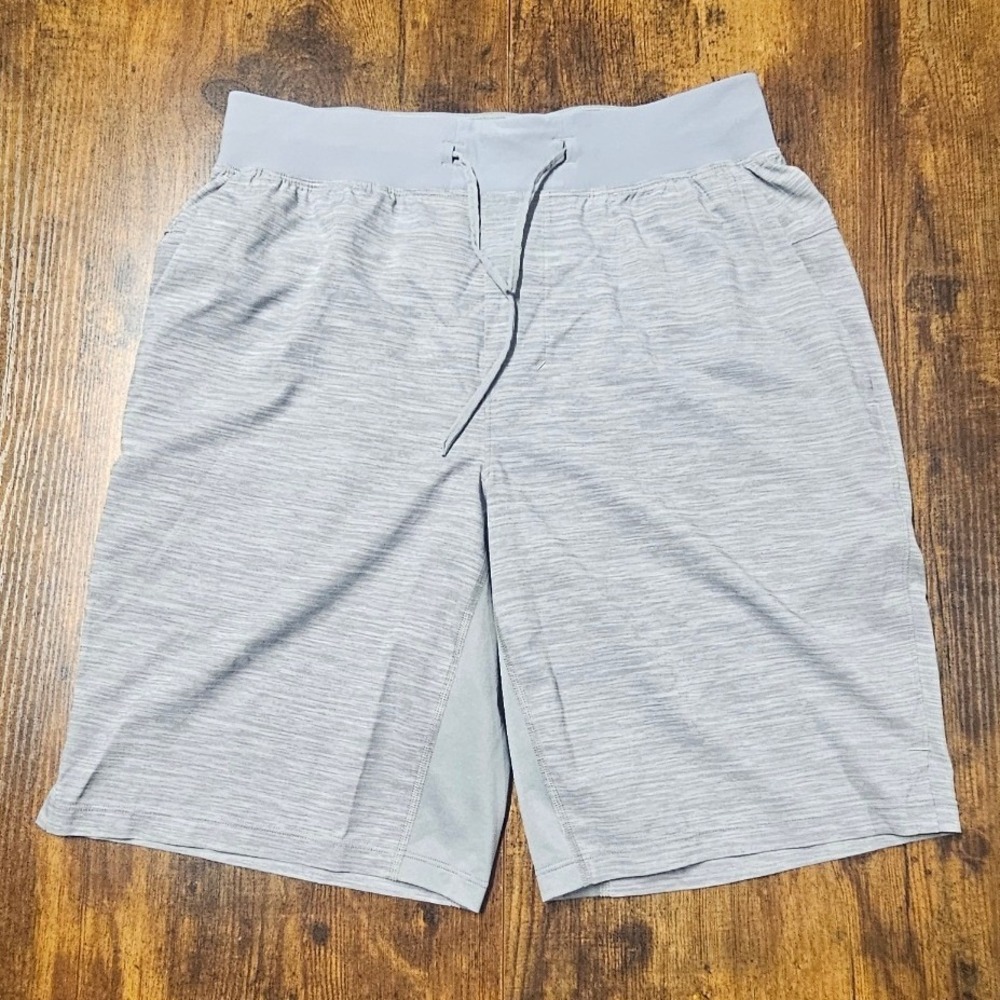 Lululemon Pace Breaker Lined Shorts Heathered Gray Mens Small 9 Inch Inseam